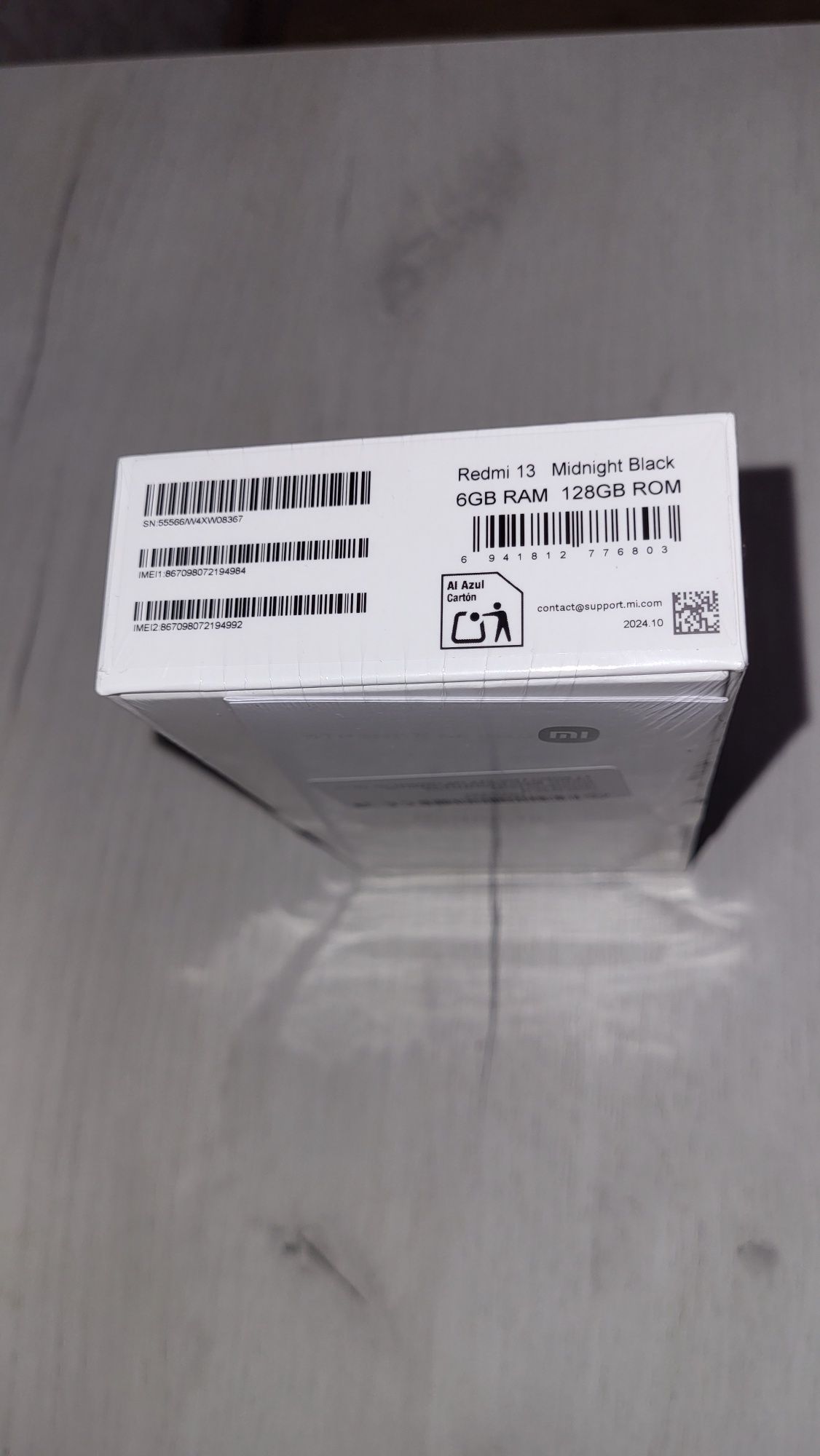 Телефон Redmi 13