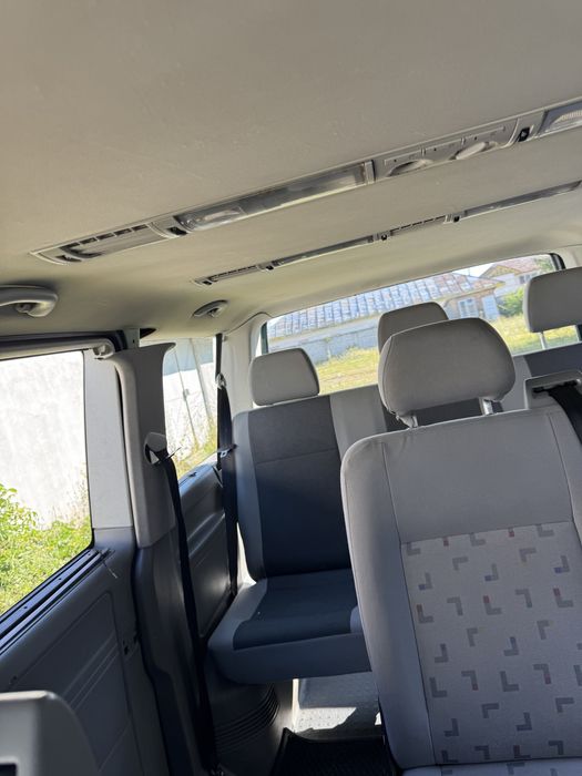 Volkswagen T5 caravelle