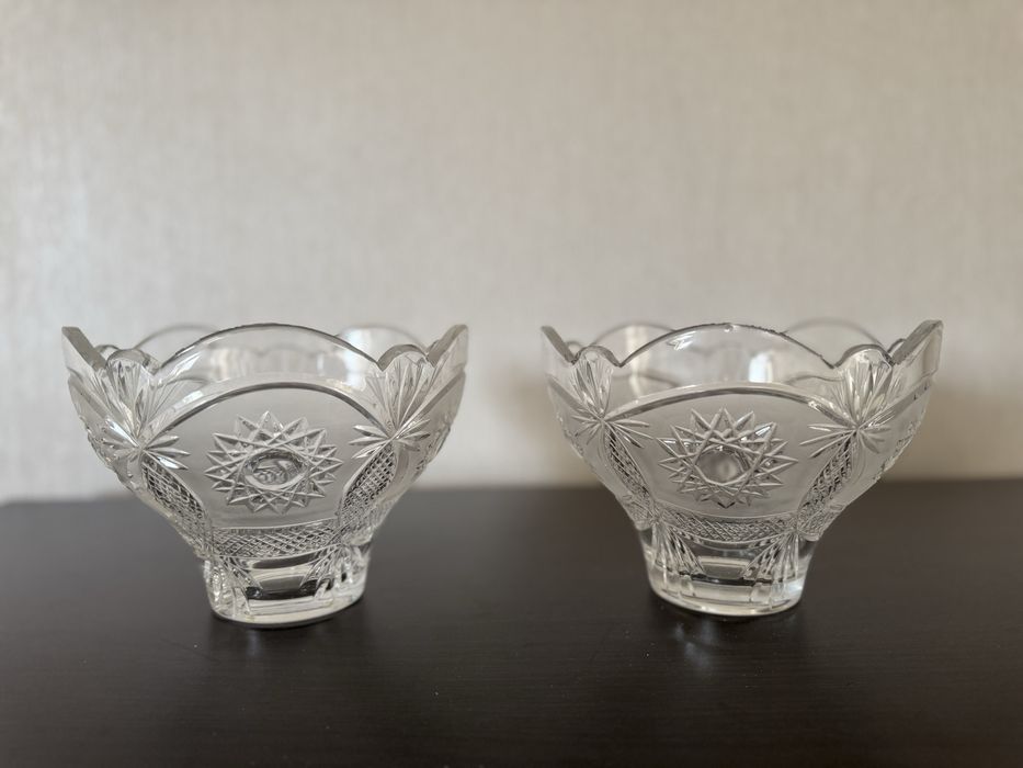 Хрустпльные  вазы СССР 2шт