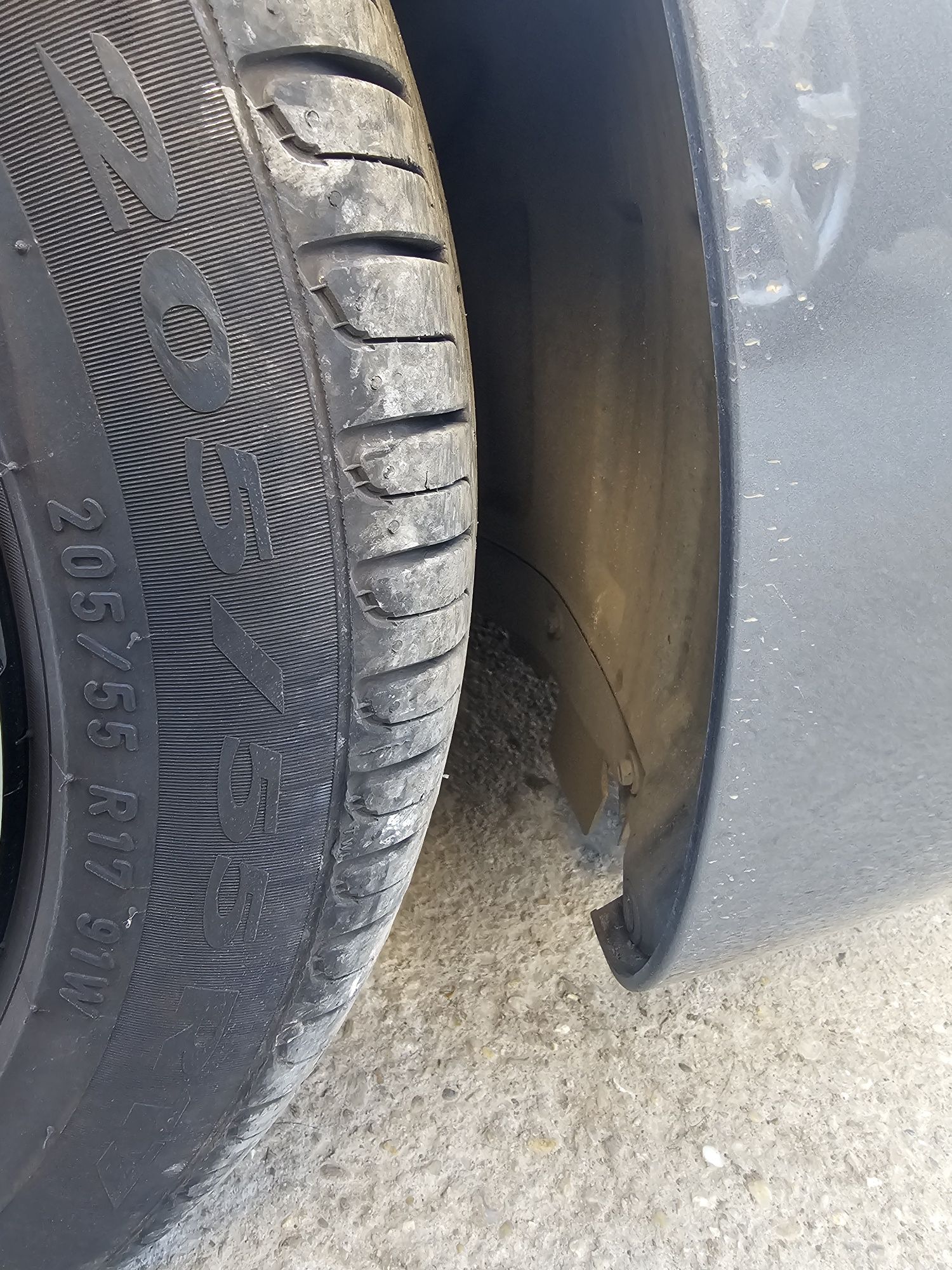 Vand Anvelope Pirelli Cinturato P 7 VARA  205/55/17  2000 km
