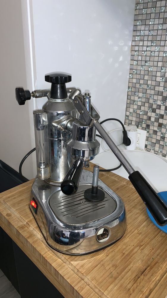 Masina de cafea de colectie,LA PAVONI modelul Europiccola la 220V