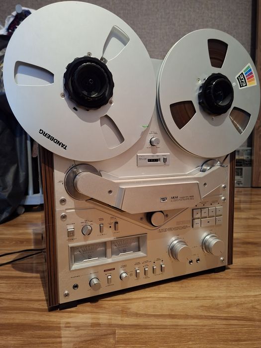 Akai 636 Европа 3000$