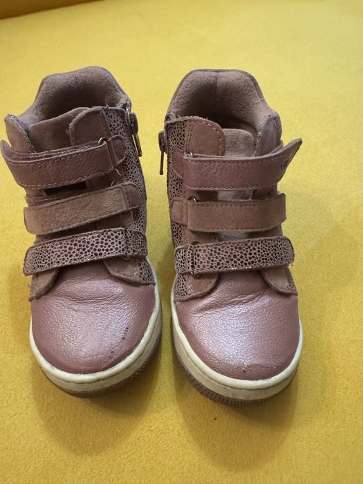 Ghete Lasocki, marimea 26