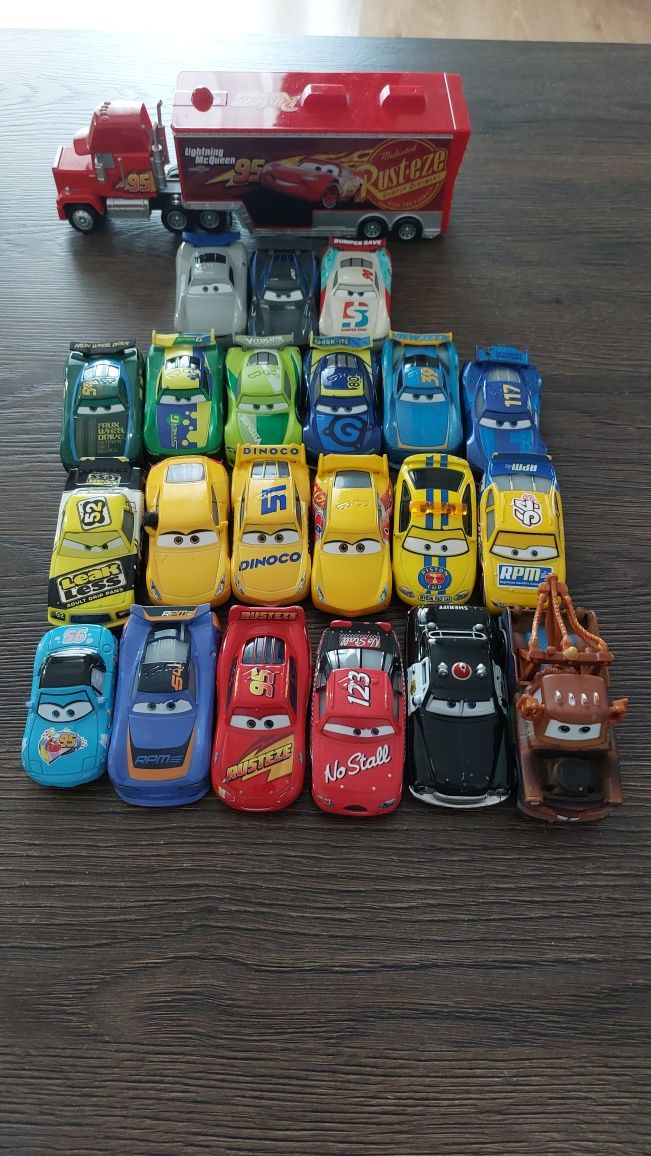 Set masinute "CARS"