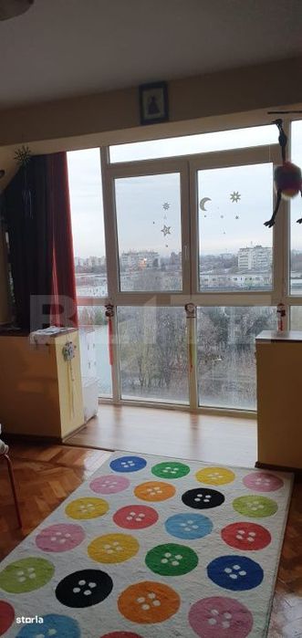 Apartament de vanzare, cu 3 camere, 63 mp, zona Cameliei