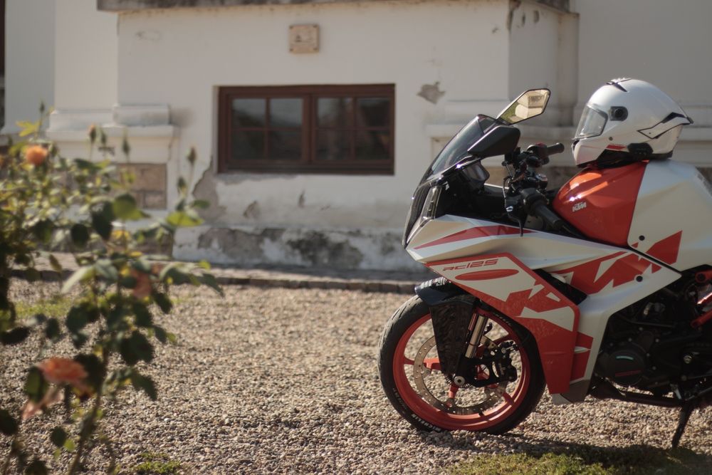 Ktm rc 125 2023.