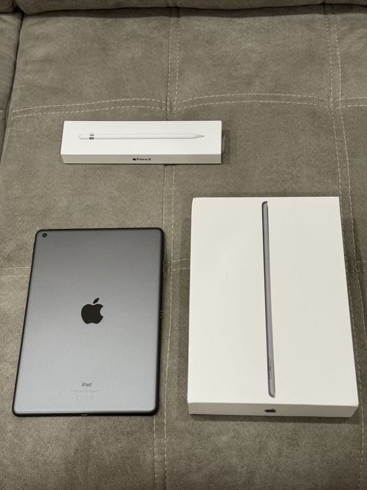 Планшет Apple iPad 2021  ,64 гб