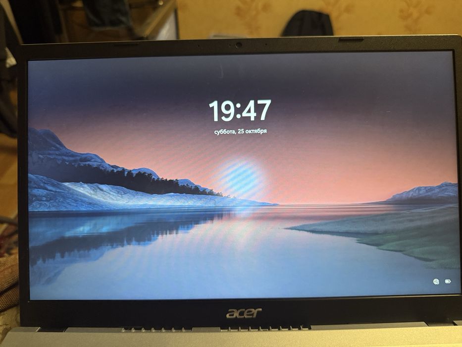 Ноутбук Acer.