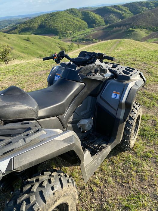 Vând can-am 570 outlander