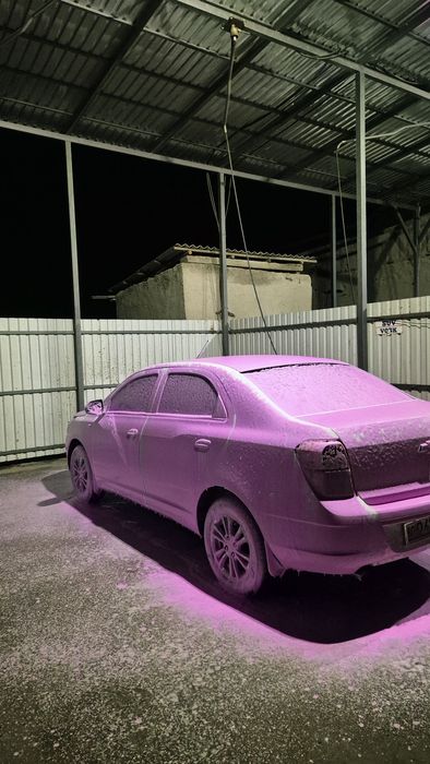 Kobalt aftamat oq rangda