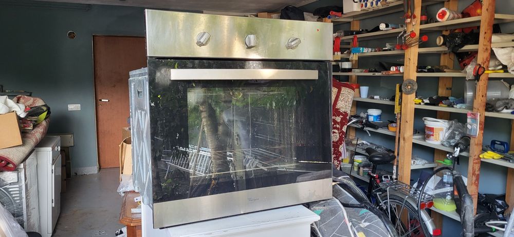 Vand cuptor Whirlpool 180 lei