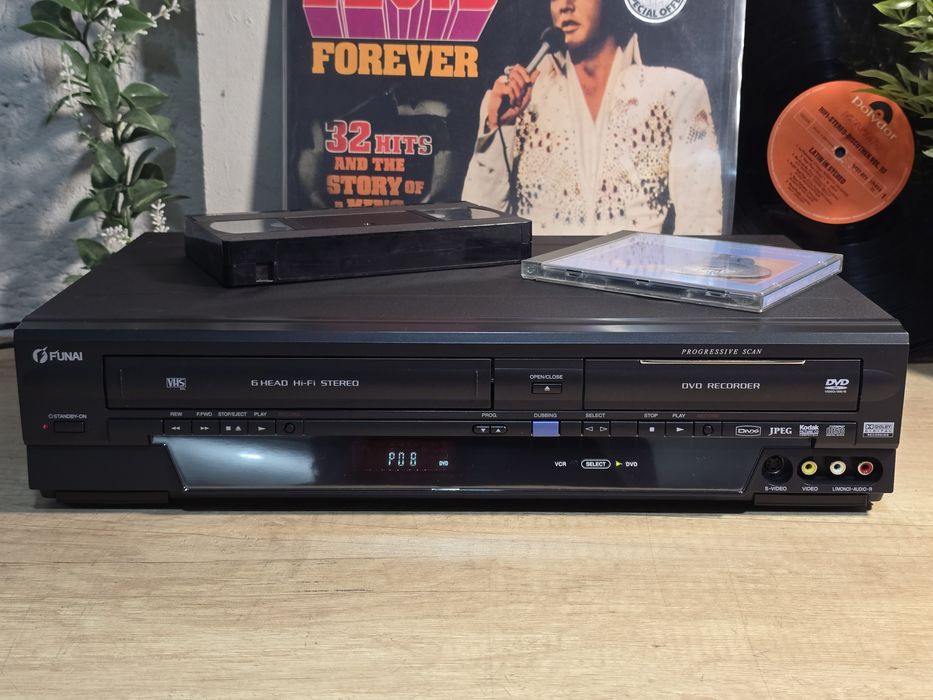 Video player combo FUNAI dvd vhs, dual recorder,  w4a-a4180db