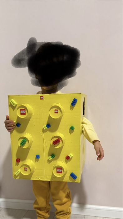 Costum materiale reciclabile