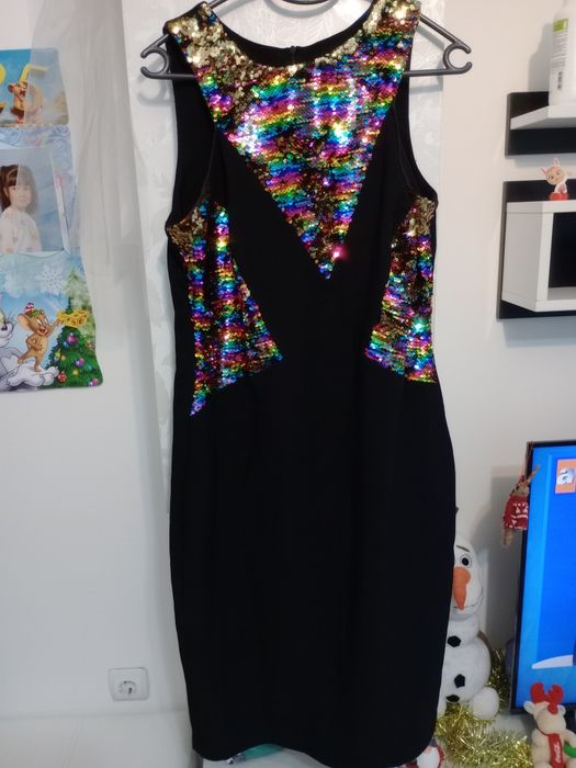 Официална рокля с пайети