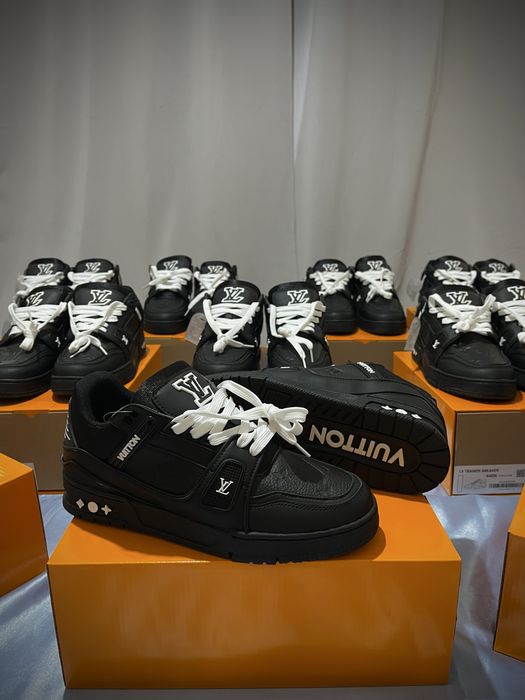 Louis Vuitton Trainer Black 43,44,45