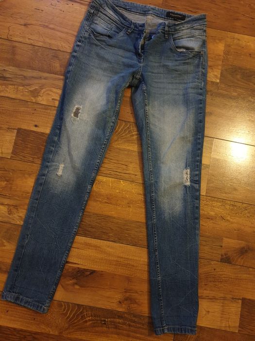 Blugi/jeans  de dama marca Raspberry, talie medie