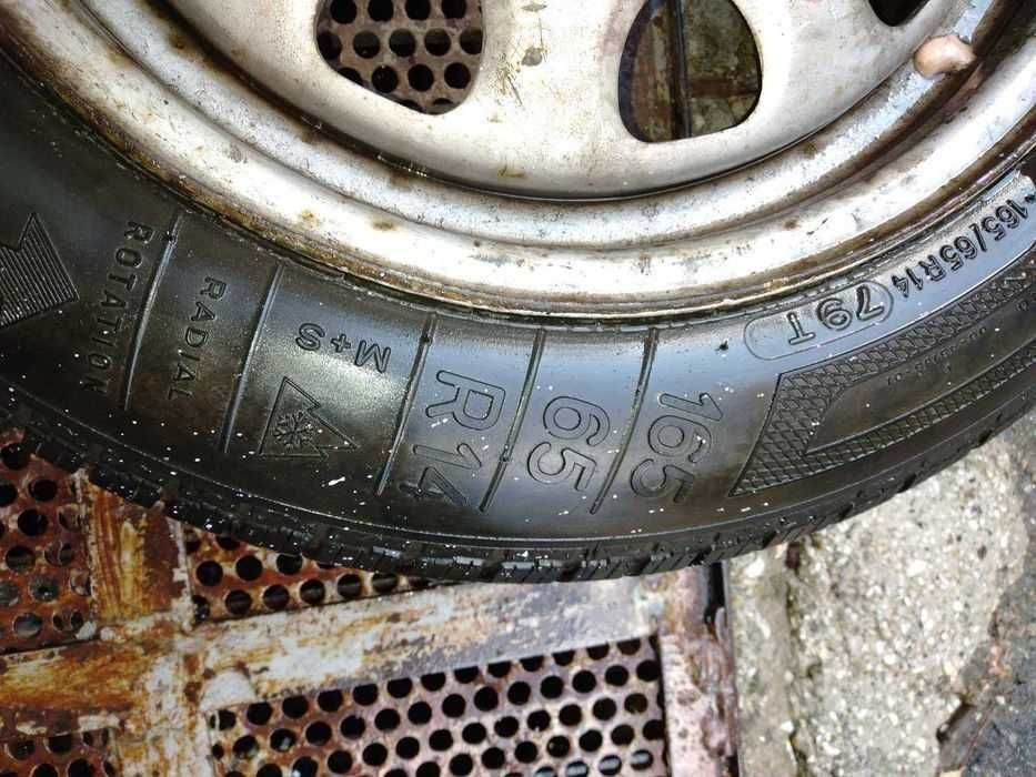 Капачки със  зимни гуми за VW