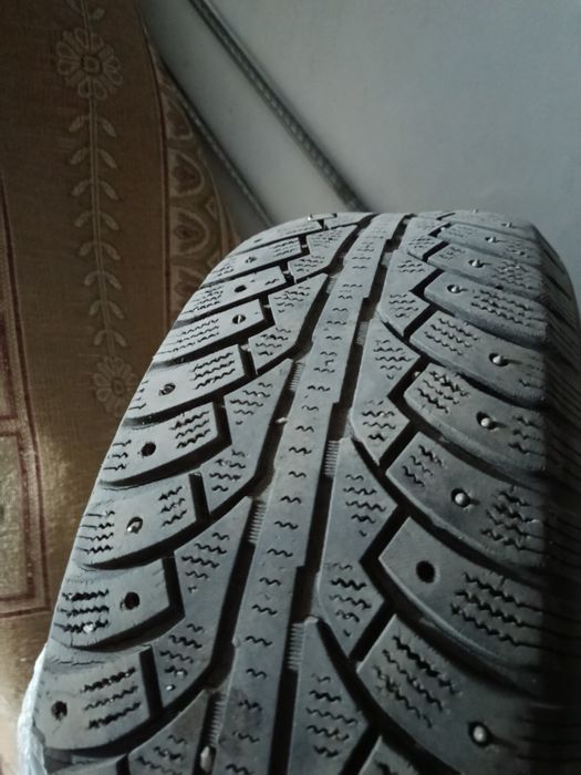 Зимние шины шипованные