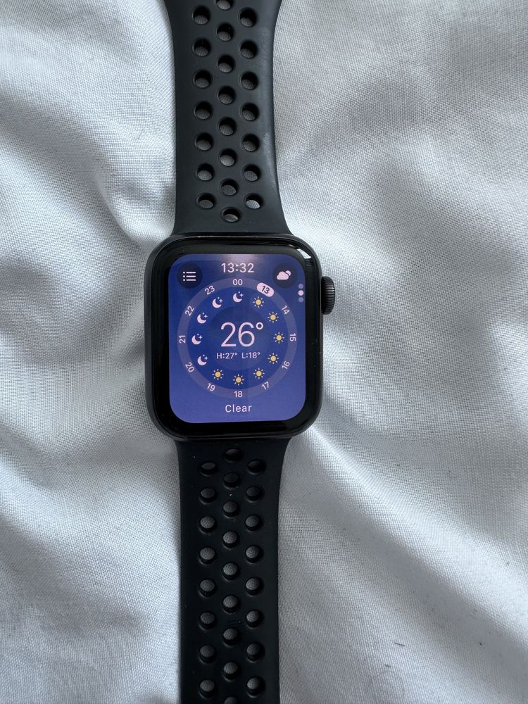 Apple Watch SE 40mm  Nike (2nd gen)