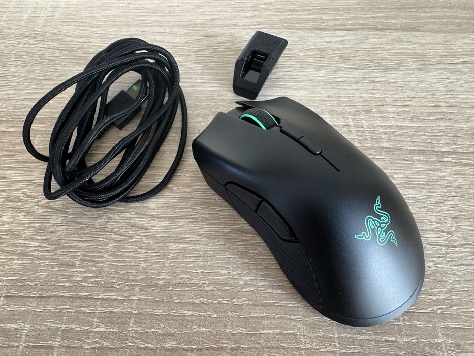 Razer Blade 15 Base / 2.5 Tb SSD / 40 Gb RAM / i7-10th/ RTX2060 (6 Gb)