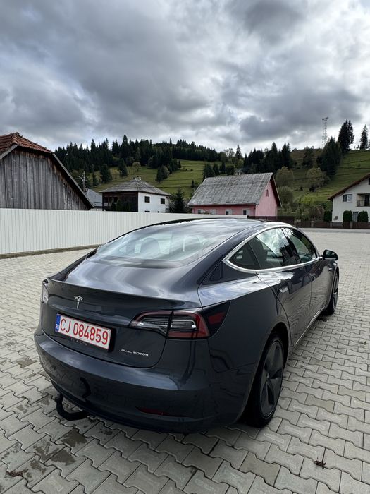 Vând Tesla Model 3 75kw AWD 4x4 Long Range Dual Motor 75kw