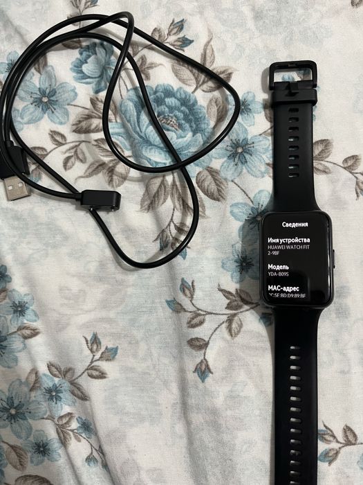 Часы Huawei watch fit