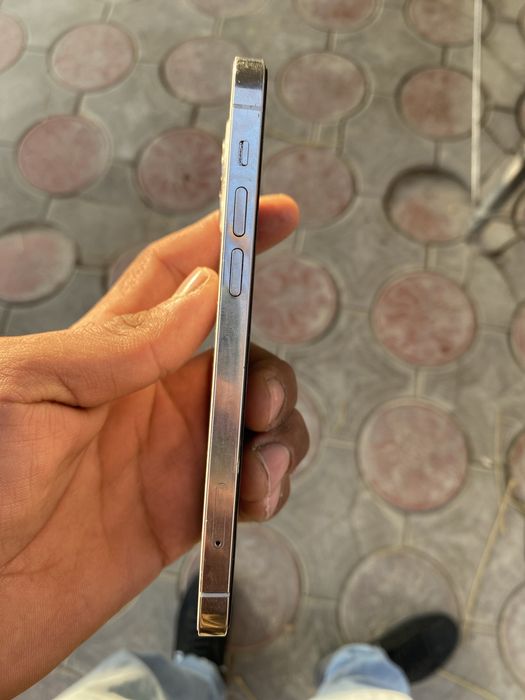 Iphone 12 pro 128 Xotira. Yomks 100%