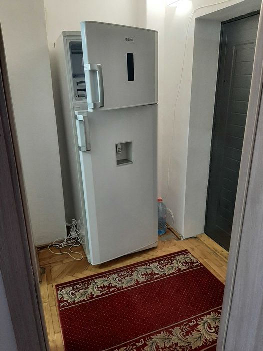 Inchiriez garsoniera Unirii Sud, et.2/10