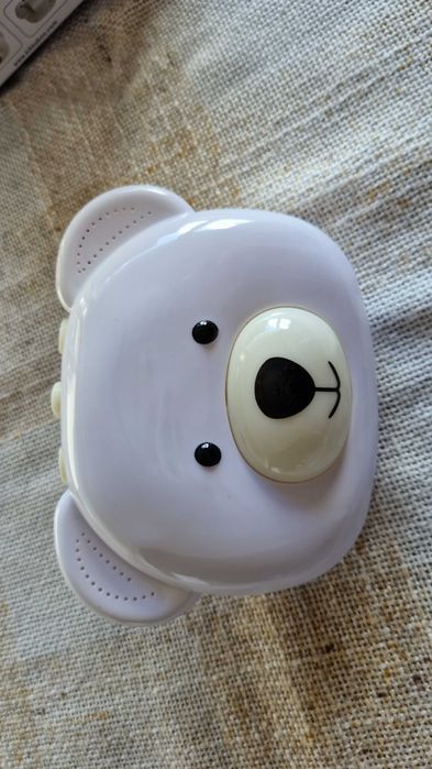 Музикална кутия играчка с вибрация и светлини KikkaBoo - Bear