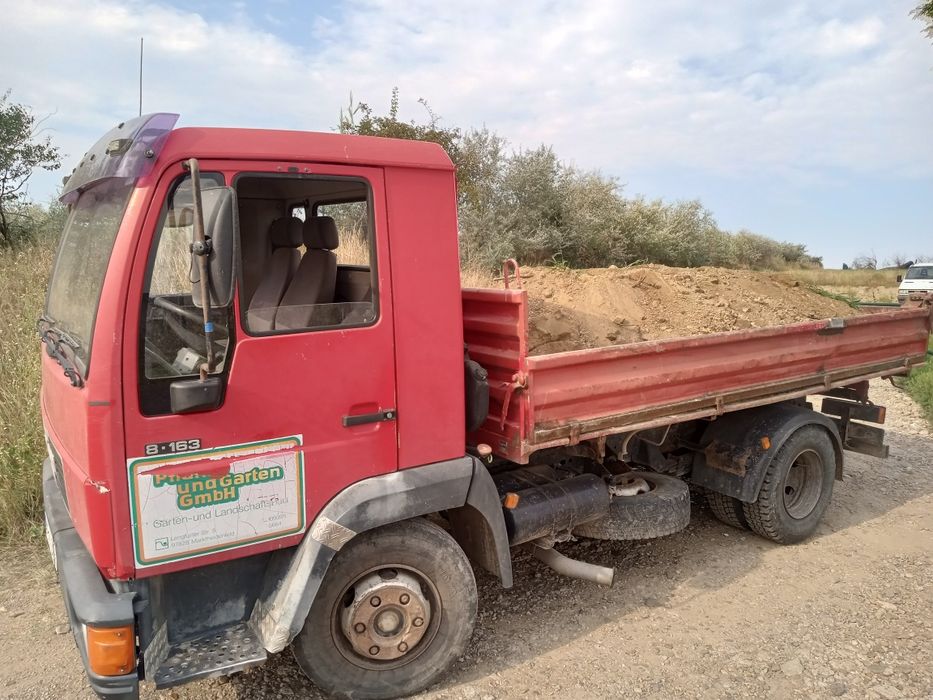 Pământ negru vegetal, Pământ umplutură,pământ galben,pământ negru