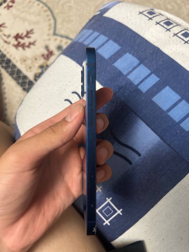 Iphone 12 синий цвет 128гб ёмкость аккум 78%