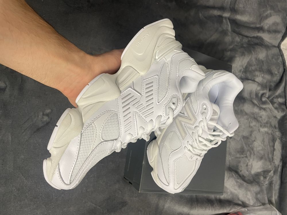 New Balance 9060 White