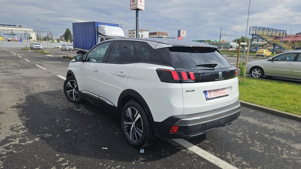 Peugeot 3008 1.2 PureTech 130CP – Automat,  141000 km