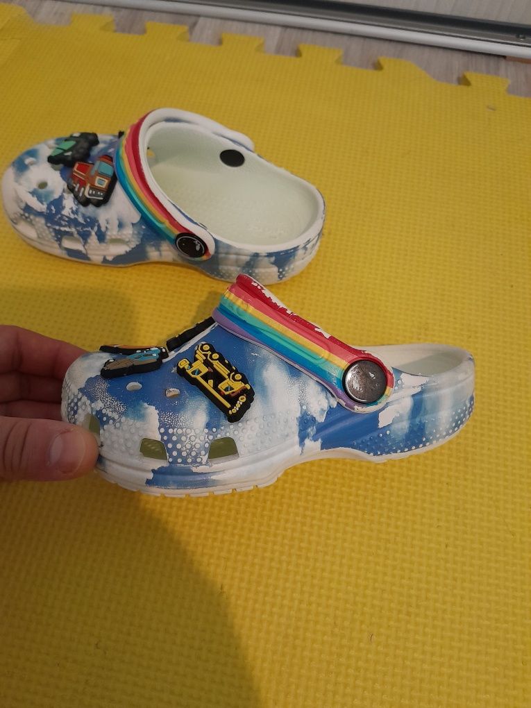 Детски чехли crocs c8 и c9