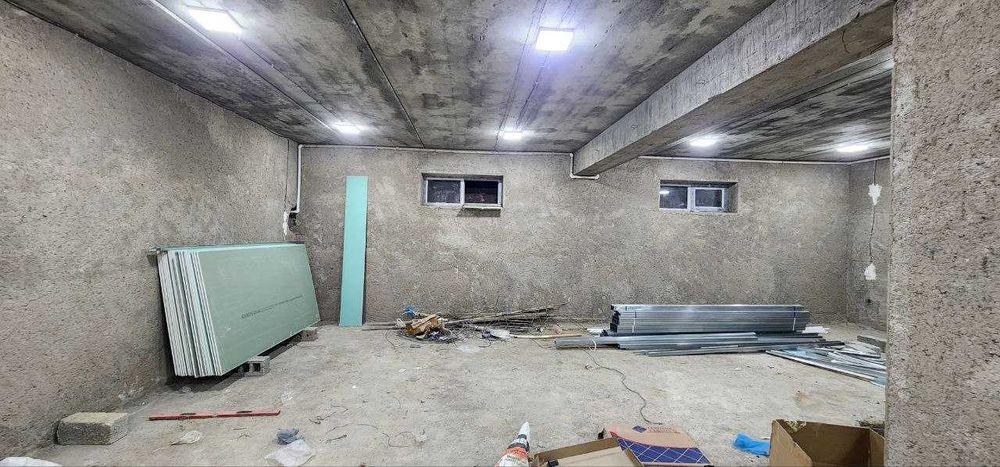 Срочно Продается цокольный этаж 231 м2 геофизика можно под бизнес