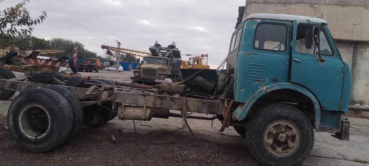Автомобиль МАЗ 504 г.в. 1979