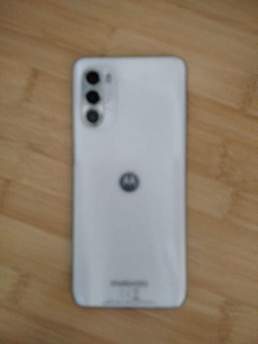 Vând telefon Motorola g52 .