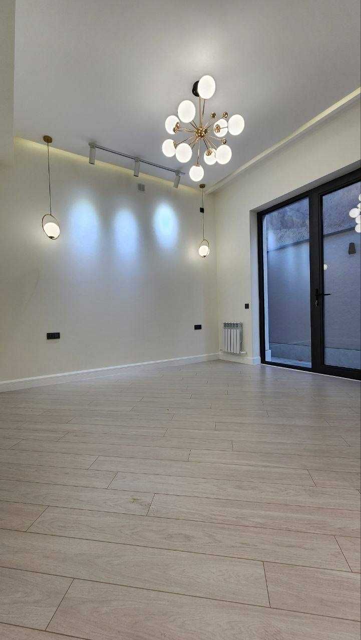 ул.Никитина м.Буюк Ипак Йули 3-этажа 6-комн 460 м² 2-сотки евроремонт
