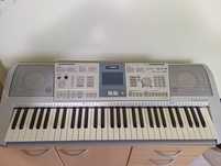 Orga Yamaha entertainment station