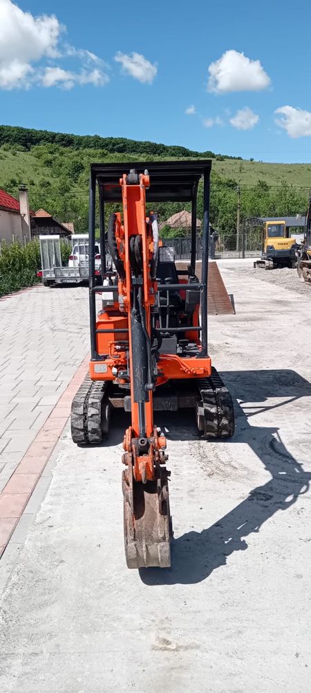 Miniexcavator ihi imer 1800 kg motor kubota