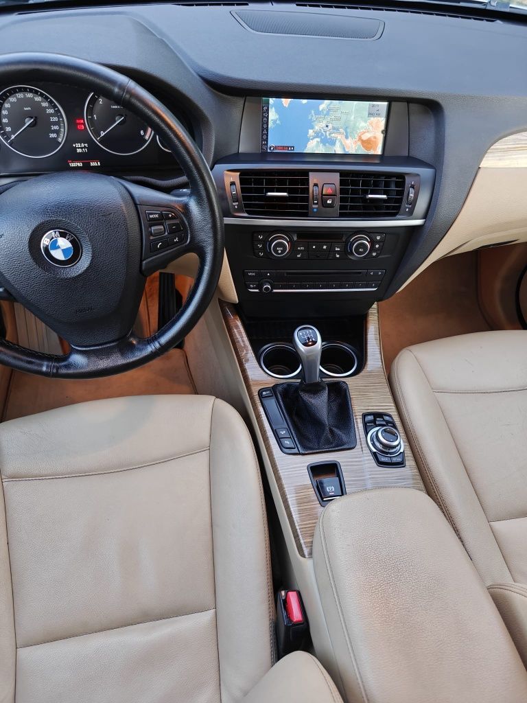 BMW X3 F25/2.0 d xdrive/confort/xenon
