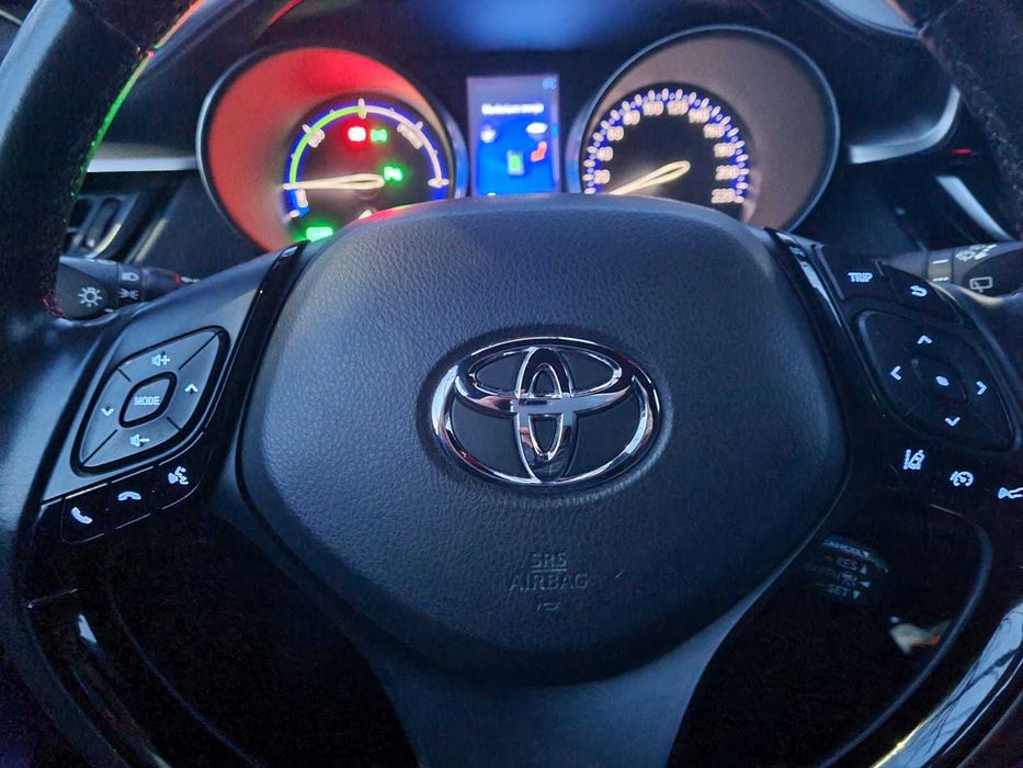 Vand Toyota CHR 2019