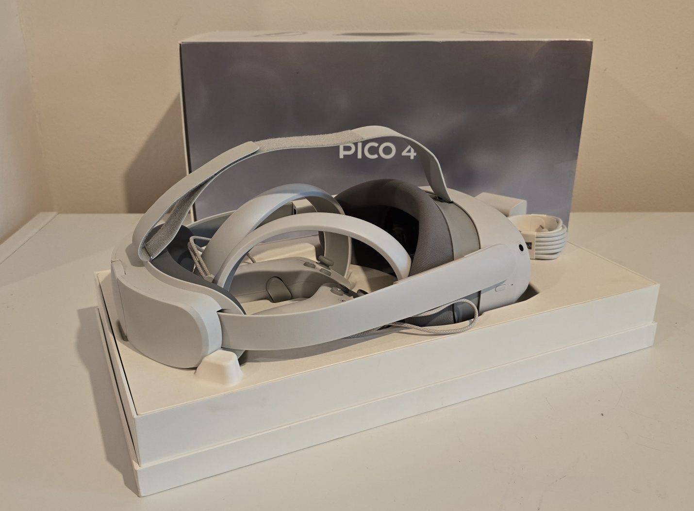 Ochelari VR pico 4 256 gb