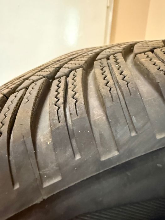 Гуми Firestone 215/60 R17 комплект