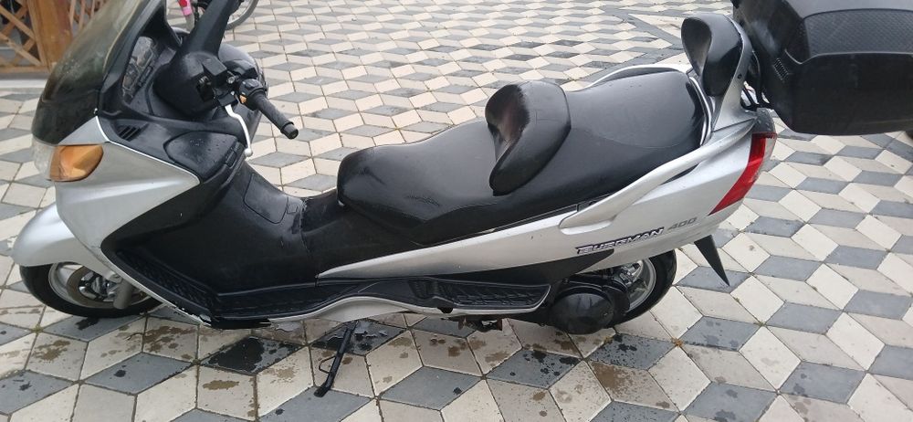 Scuter Suzuki Burgman