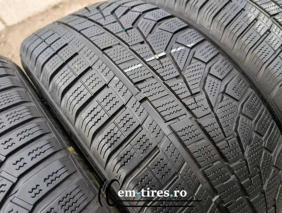 SET 4 Anvelope Iarna 225/55 R18 HANKOOK Winter Icept EVO 2 102V