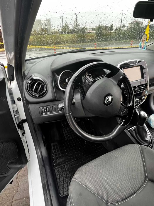 RENAULT Clio IV 2016