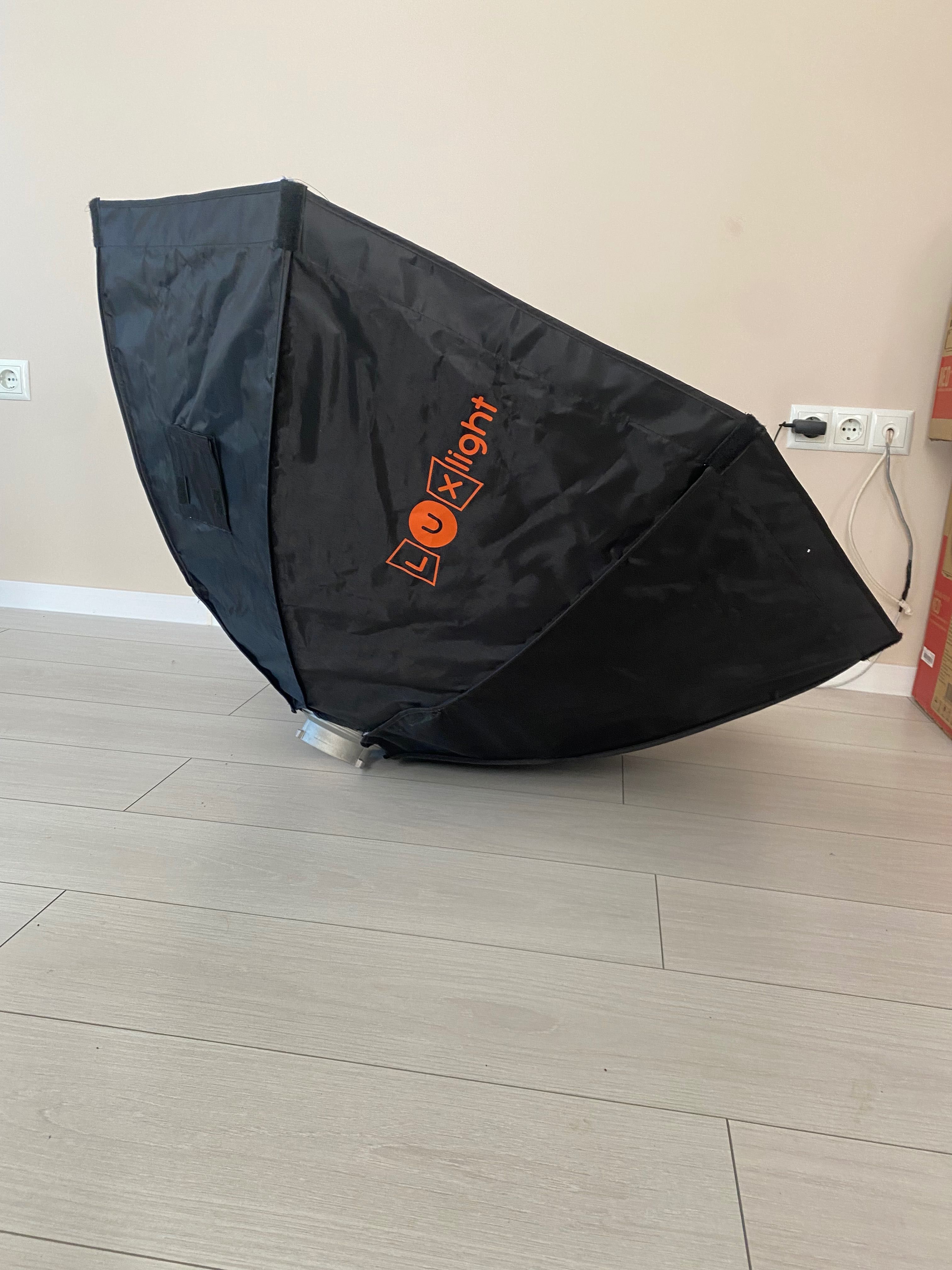 Professional Soft box Photographs