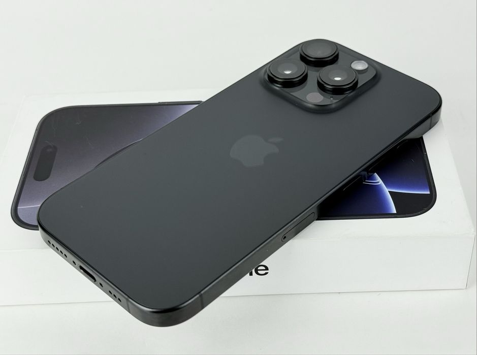 Apple iPhone 16 Pro 128GB Black Отличен! Гаранция!