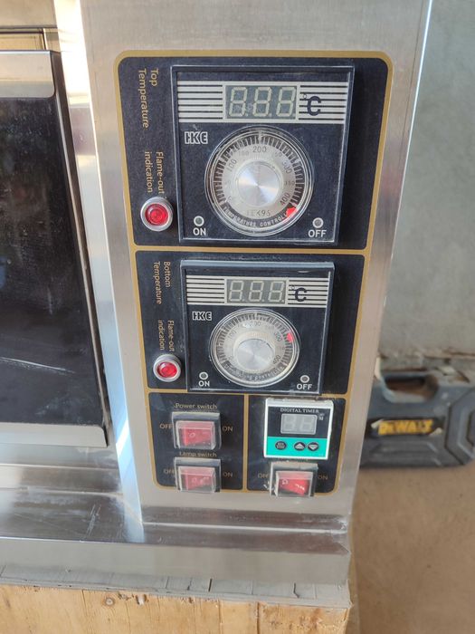 Печка для выпечки 2 х листовая